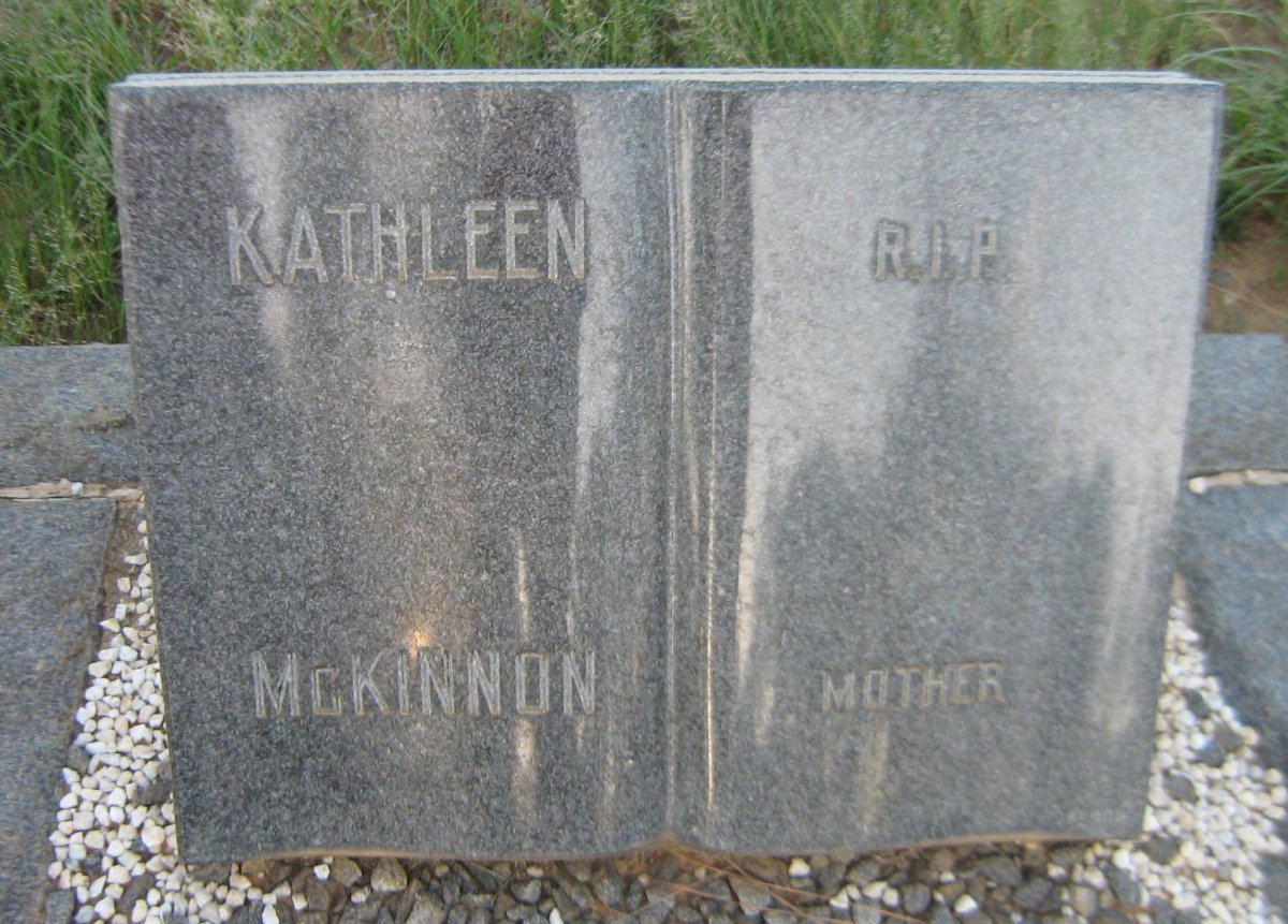 McKINNON Kathleen