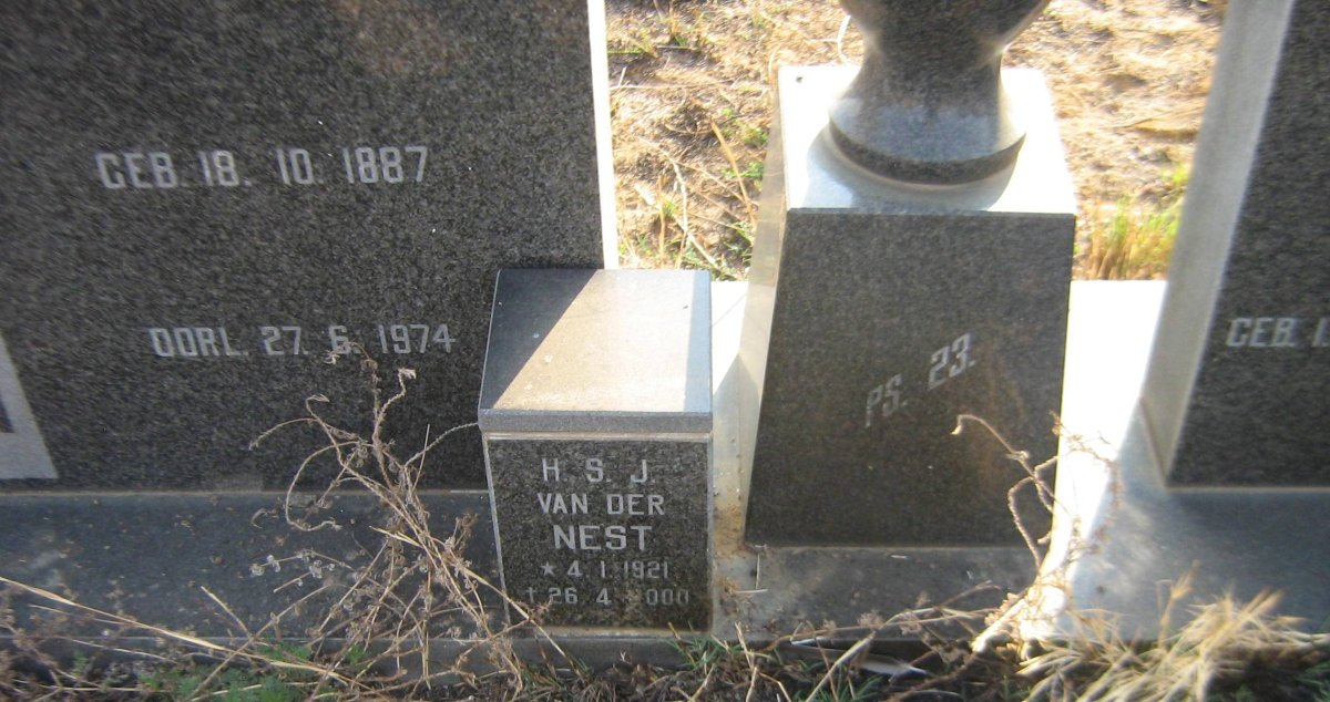 NIEUWOUDT Abraham Johannes 1887-1974 &amp; Johanna Elizabeth VAN ZYL  1890-1980